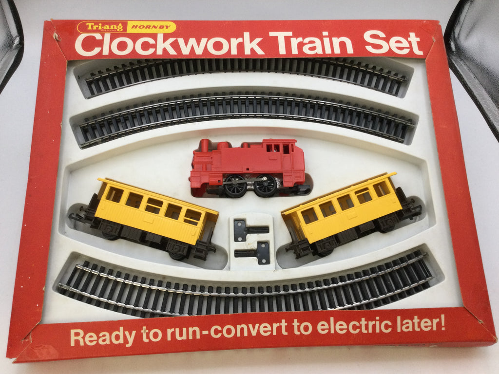 triang clockwork train set