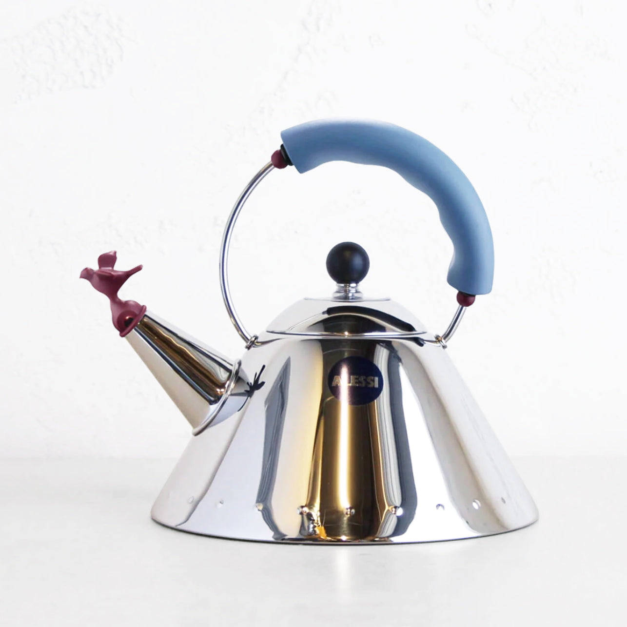 alessi stovetop kettle with melodic whistle