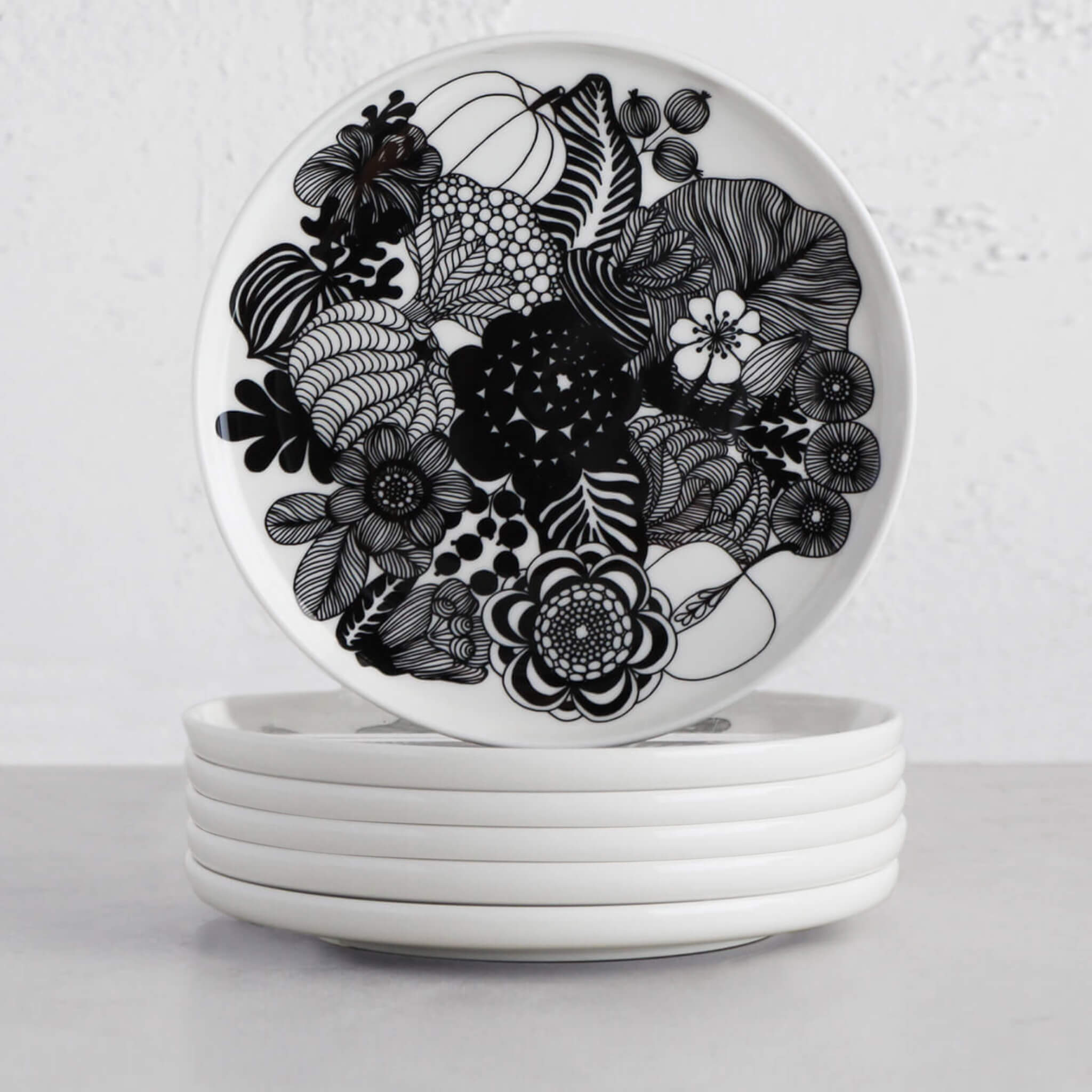 MARIMEKKO | OIVA SIIRTOLAPUUTARHA PLATE 20cm | BUNDLE X6 | BLACK + WHI –  Living By Design