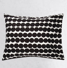 MARIMEKKO | RASYMATTO PILLOW CASE | BLACK + WHITE | 50 X 70 – Living By  Design