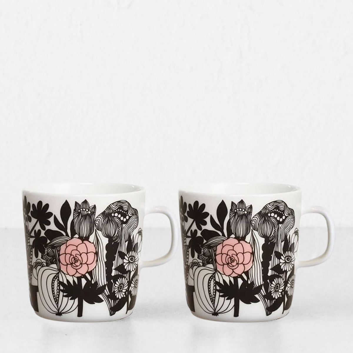 MARIMEKKO | SIIRTOLAPUUTARHA COFFEE MUG 4DL | BLACK + WHITE + PINK | B –  Living By Design