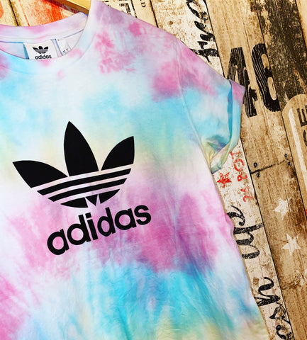 Adidas tie dye T-shirt- multi colour 🌈 – apparel32