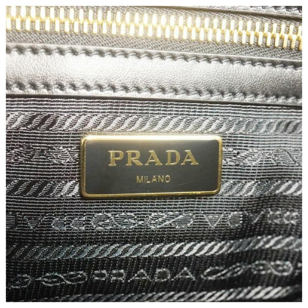 Prada Saffiano Borsa Black Leather Shoulder Tote Handbag 1BA113 – Queen ...