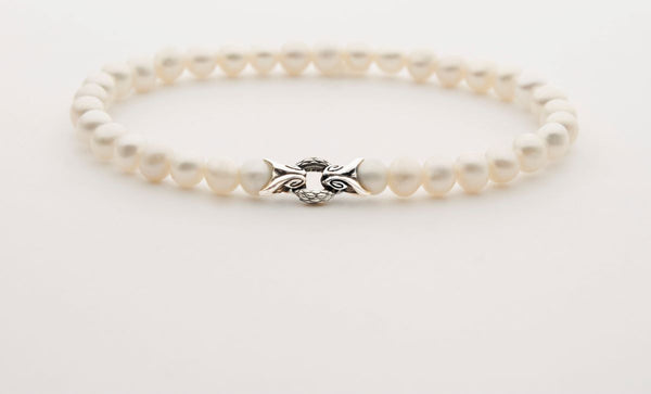 Pearl Bond bracelet from REALM