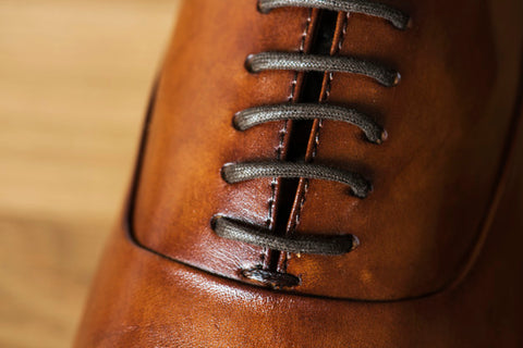 Zapatos de Cuero vs Zapatos Sintéticos ¿Cuál es mejor? – D'Cuero