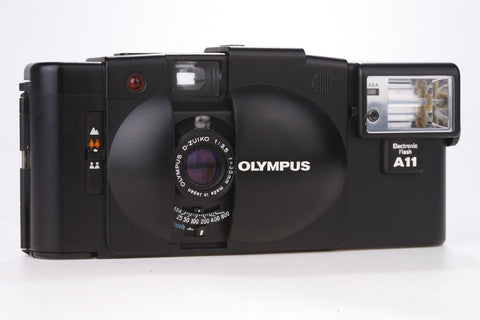 กล้องฟิล์ม OLYMPUS XA2 with A11 Flash (ค.ศ.1971) – สยามกล้องฟิล์ม