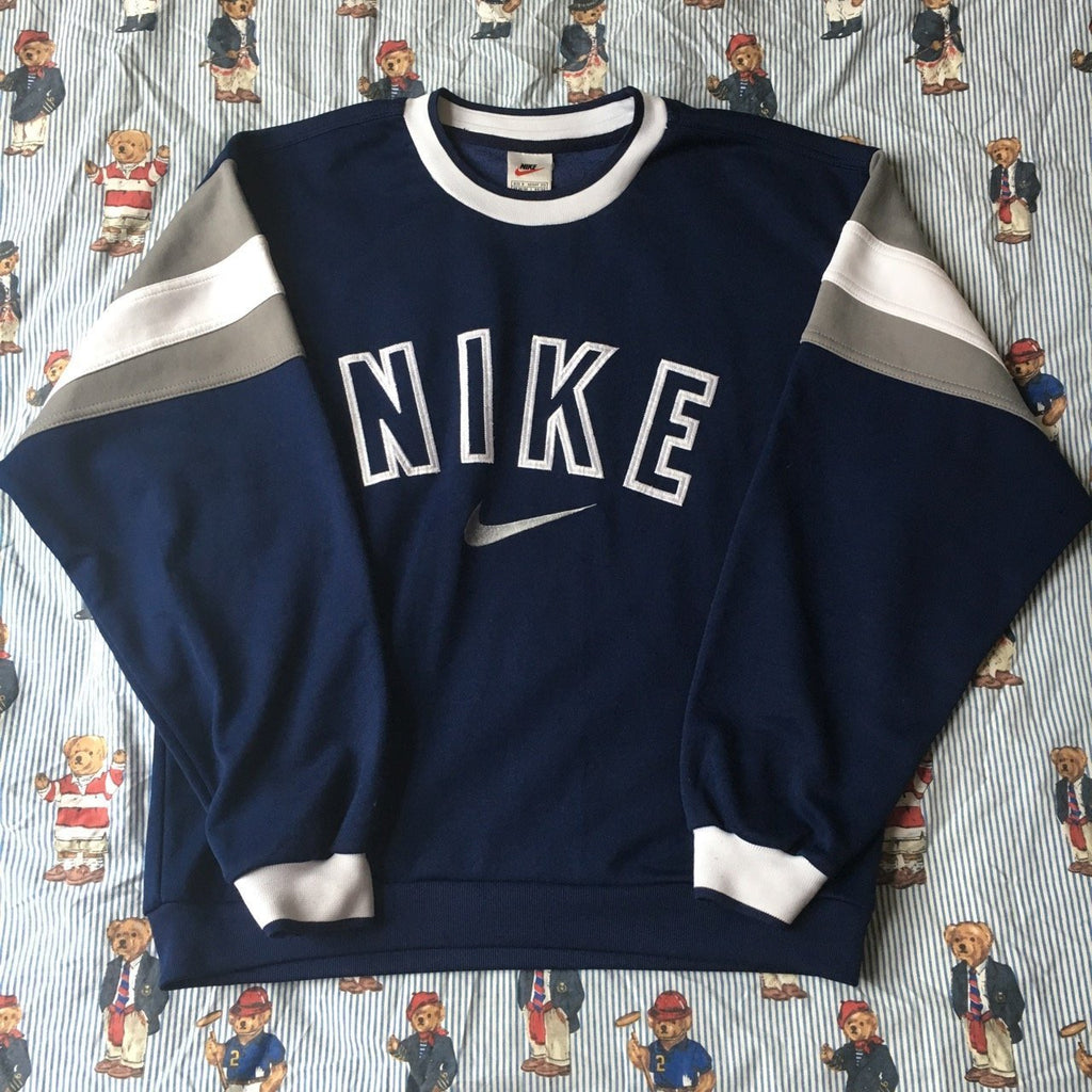 vintage navy blue nike sweatshirt