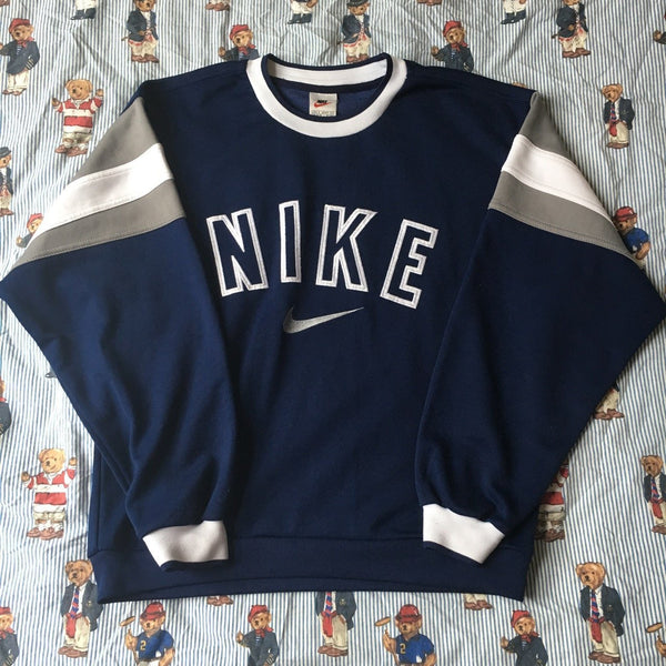navy blue vintage nike sweatshirt