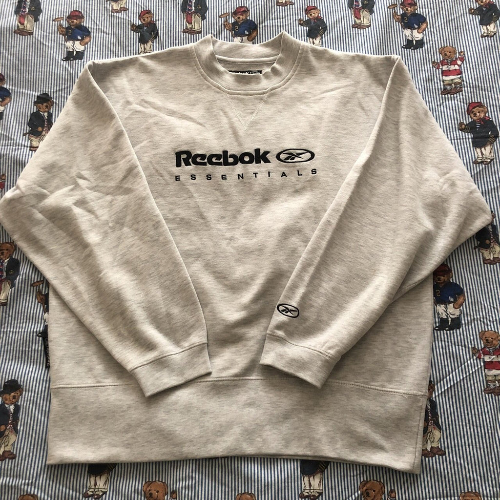 Vintage Oatmeal Grey Reebok Essentials Sweatshirt 🇬🇧 (M) – DISTINCT -  THREADS