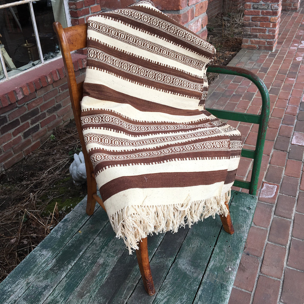 Vintage Mexican Falsa Rug 3 5 X 6 5 Brown And Cream