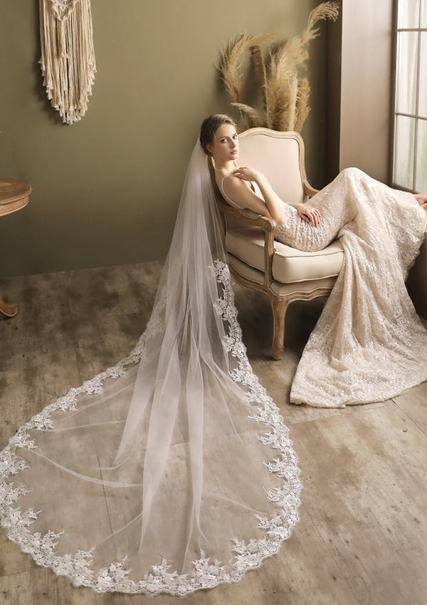 Victoria  Jewel Shoulder Long Veil