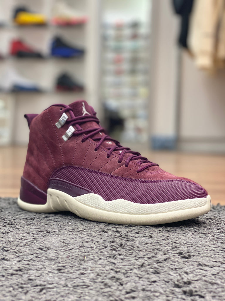 jordan 12 bordeaux size 13