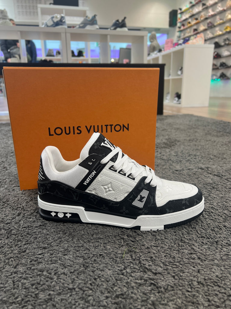 Louis Vuitton LV Trainer Velcro Strap Monogram Denim Black White Men's -  1A9ZAU / 1A9ZAW / 1A9ZB0 - US