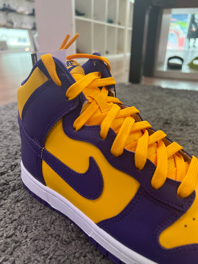 nike dunk la lakers