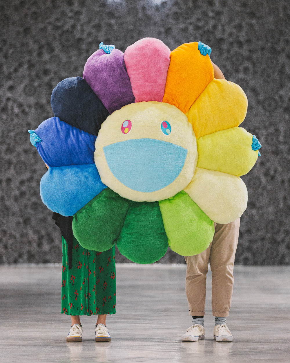 kaikaikiki Flower Cushion Rainbow 60cm 特販 - www.woodpreneurlife.com