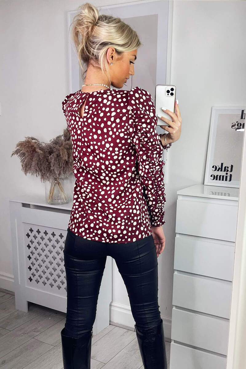 Mollie Plum Spot Print Gathered Sleeve Top