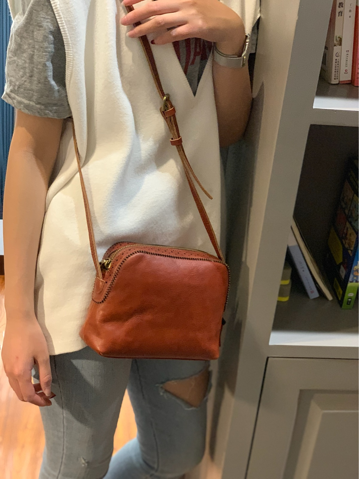 zip shoulder bag