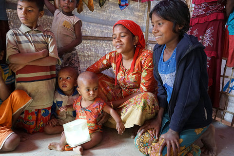 Family receives safe light in Bangladesh, Rohingya Refugees 