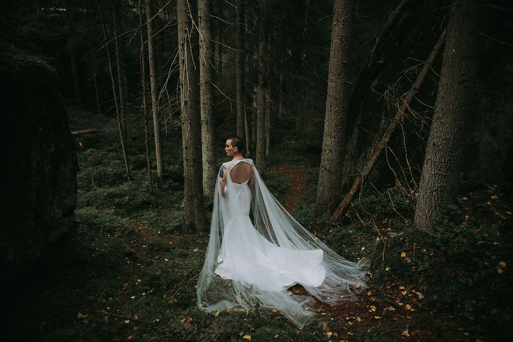 Ninka Fotografering Annons Beskrivning Brudklänning beskrivning