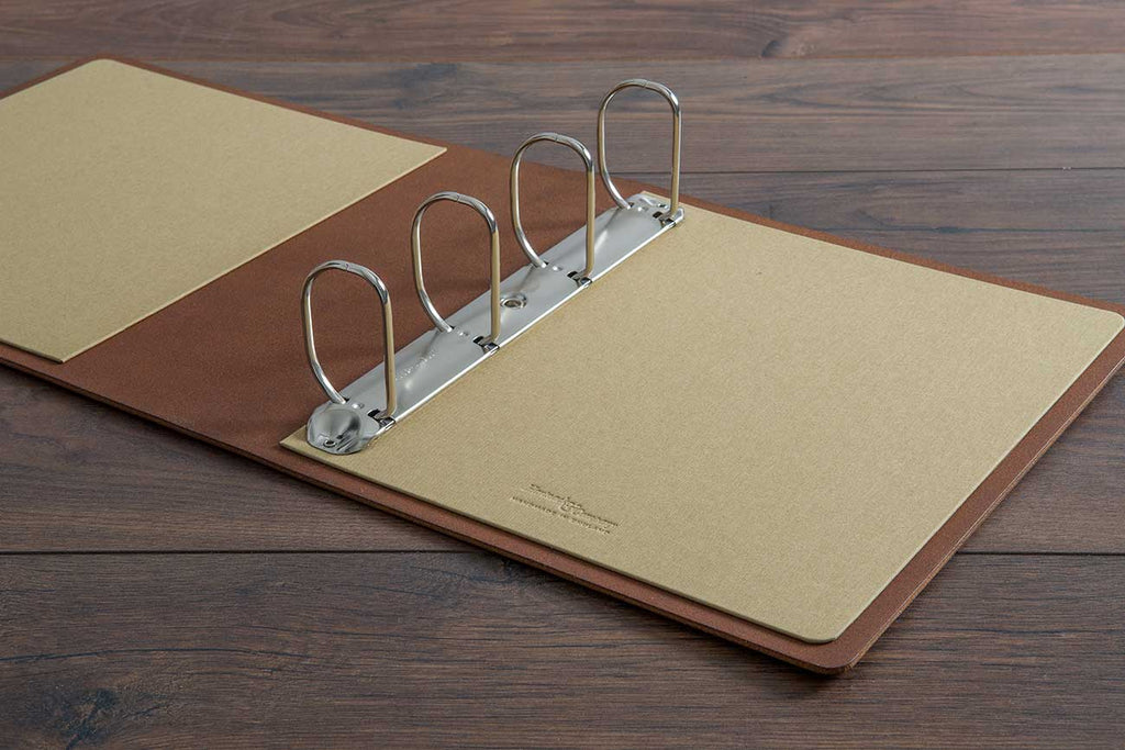 a4 leather ring binder for surgical portfolio with large binder mechanism