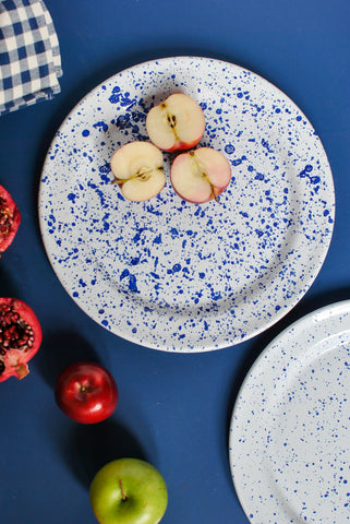 Kitchen Decor and Dining Essentials // Sigrid & Co.