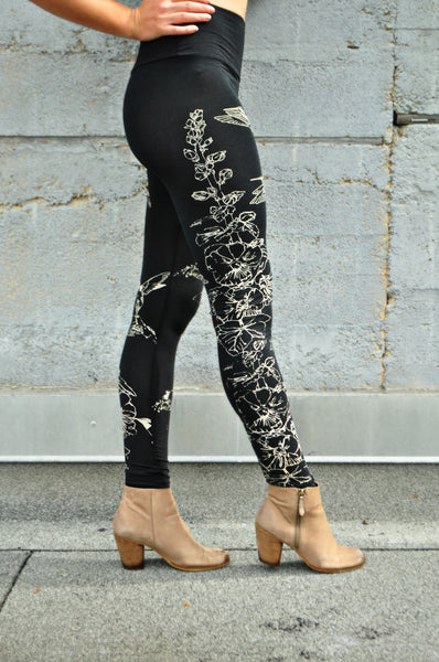 Hummingbirds and Hollyhocks Jersey Leggings