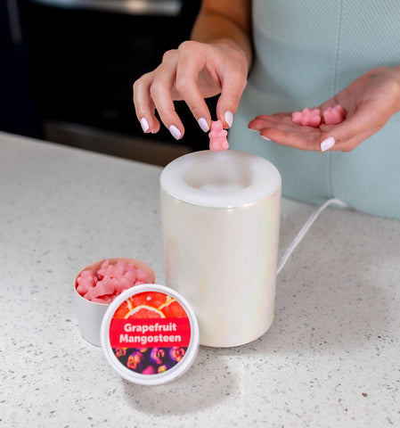 grapefruit mangosteen wax melts & opalescent mod wax warmer