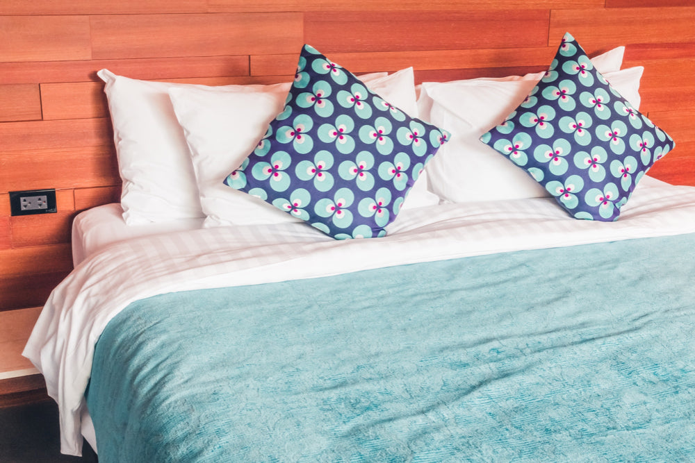 Your Ultimate Guide to Pillow Sizes & Dimensions