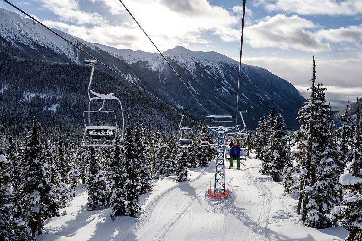 Little and Large | Heliskiiing in British Columbia