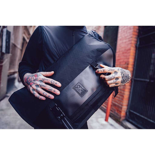 Chrome Industries | Citizen Messenger Bag | Amber Tritone ...