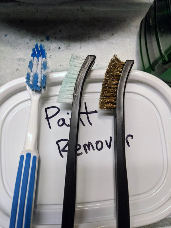 Miniatures paint removal brushes