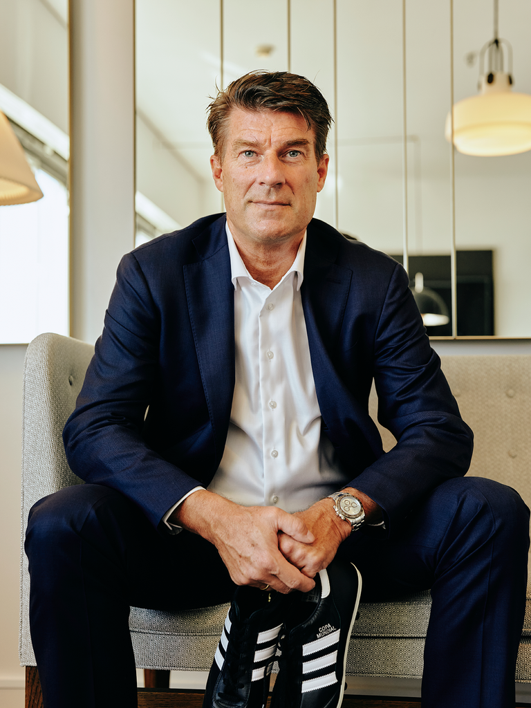 Michael Laudrup i The CEO skjorten fra BARONS