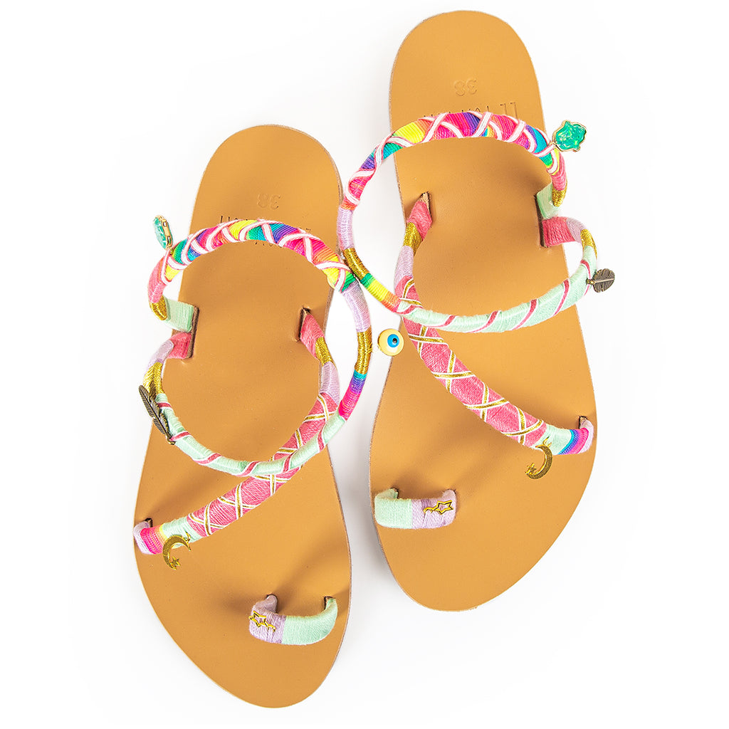 Lois Crossover Sandals – Le Pom Pom