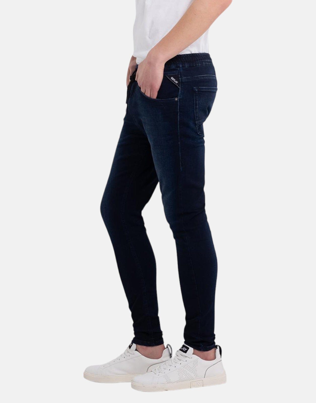 Replay Bronny Aged Eco Super Slim Mid Black Jean – Statement Menswear