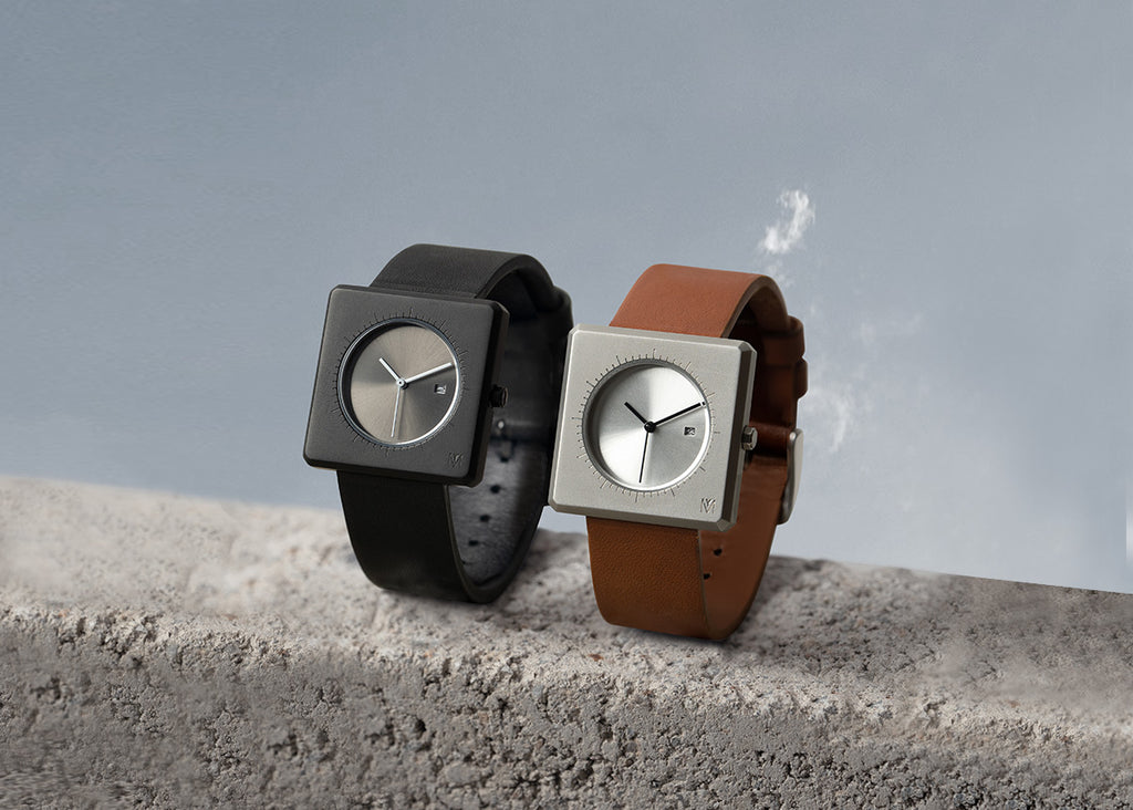 Play launches 'fashion smartwatch'