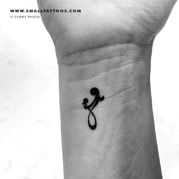 22 Best MotherDaughter Tattoos Ideas With Meanings