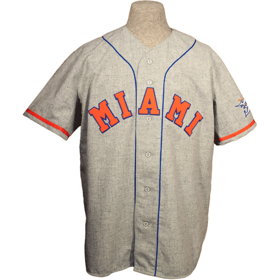Baseballer - The Miami Marlins throwback uniforms are absolutely insane.  They should've never replaced these uniforms 🔥