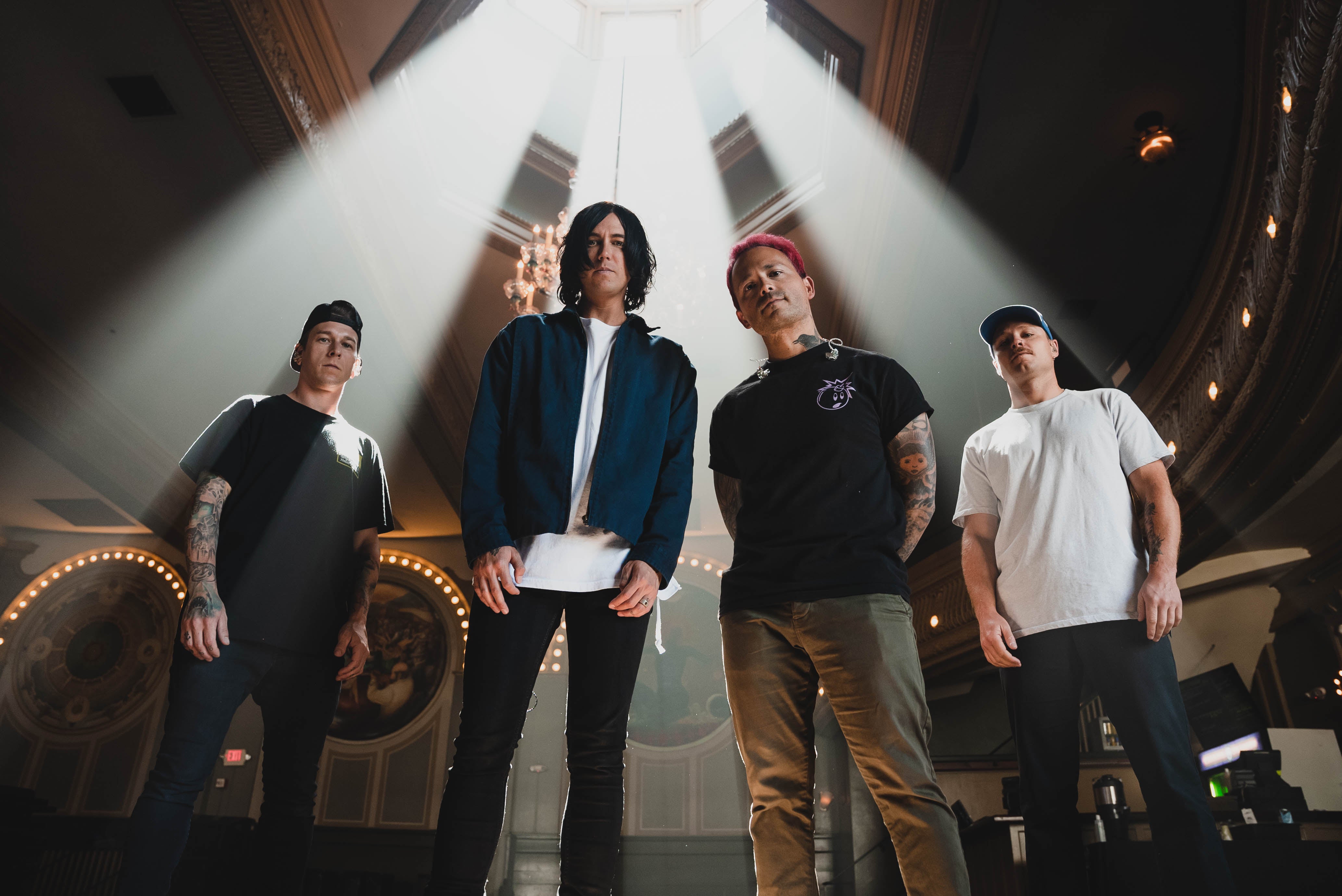 sleeping with sirens gossip world tour