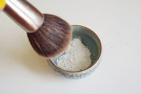Use Pearl Powder To Reap These Beauty Benefits