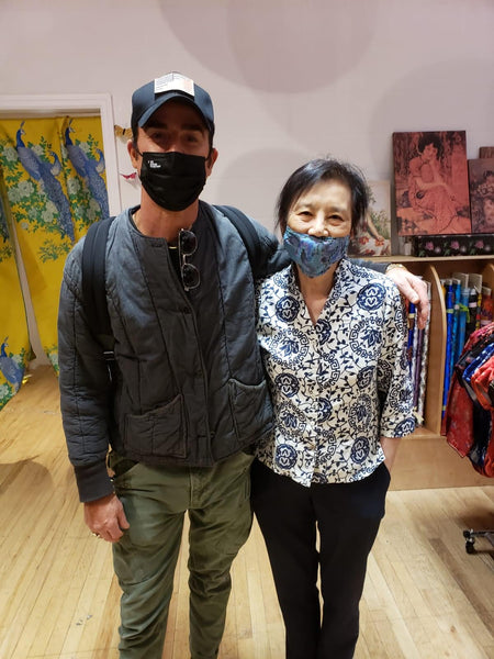 Justin Theroux with Mrs. Chen at 452 Broadway
