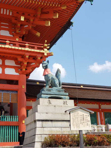 Fox guardian statue of Fushimi Inari shrine