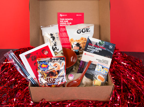 Open noodle-themed Friendship Box