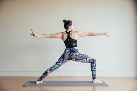 Yoga heart opening exercises ⇒ 3 methods | YOGI TEA® blog