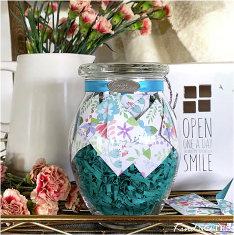 Fresh Cut Floral Jar of Notes