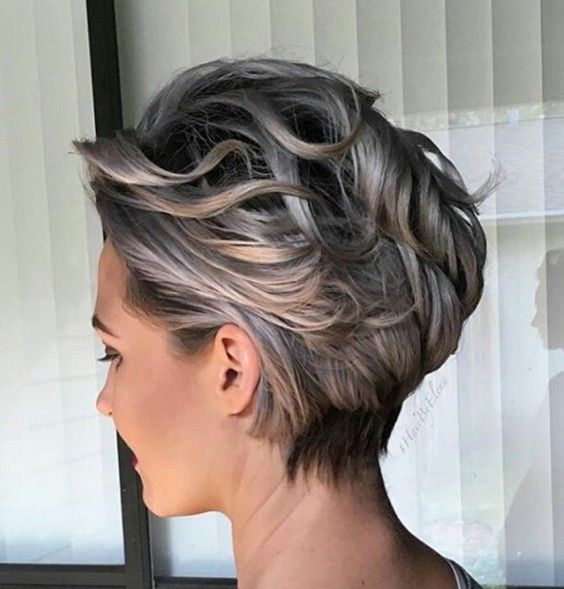 Pixie cut for older women 