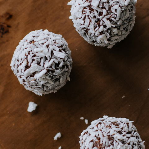 Protein Snack - Snack for Weight Loss - Healthy Snack - Peanut Butter Coconut Energy Balls