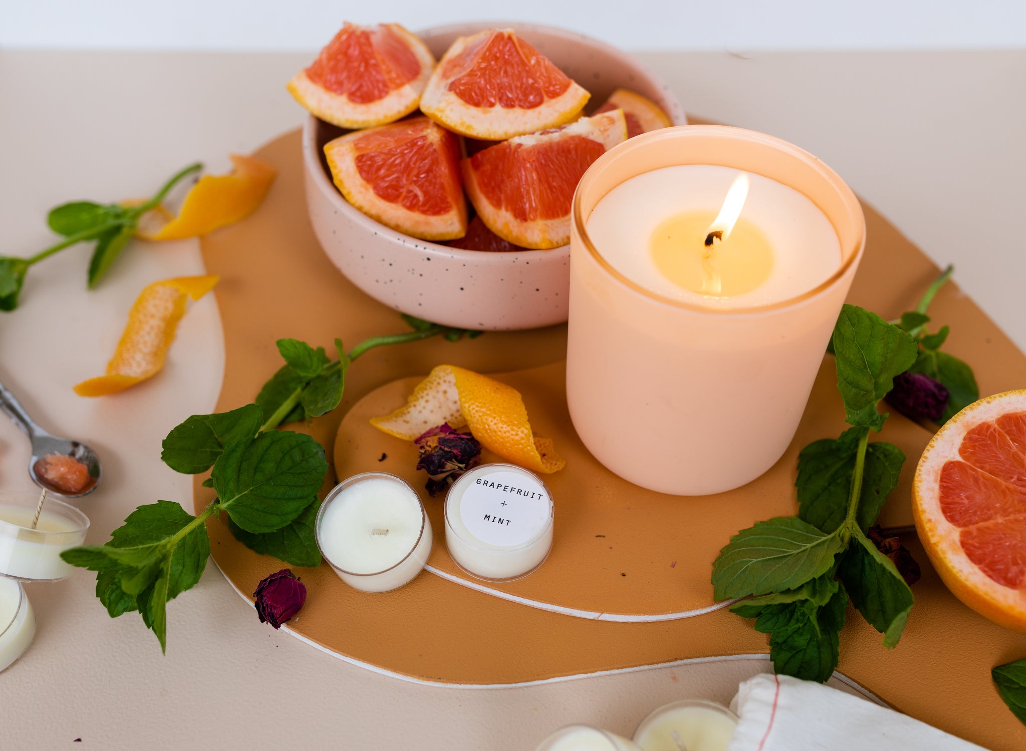 Let us start the process of creating your own branded candle by kicking it off with the Standard Wax Scent Kit. If you don’t know where to start when designing a customized private label candle, reach out to Standard Wax to explore a library of our very best smelling candle fragrances. 