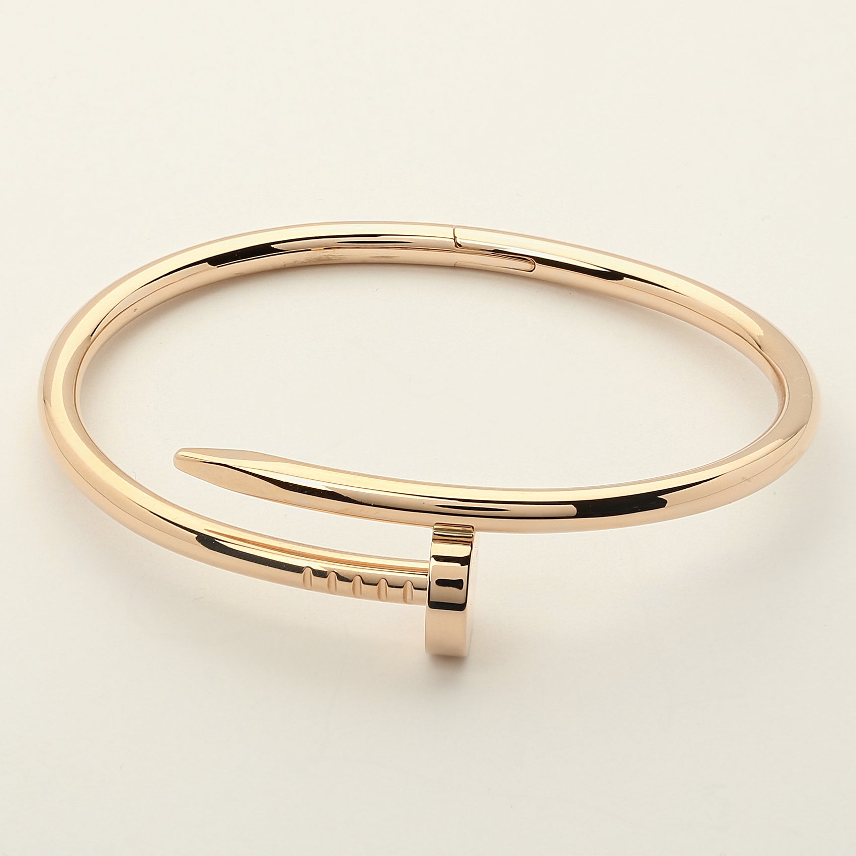 cartier nail bracelet size 16