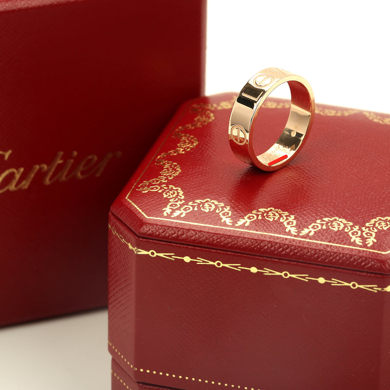 cartier ring in box