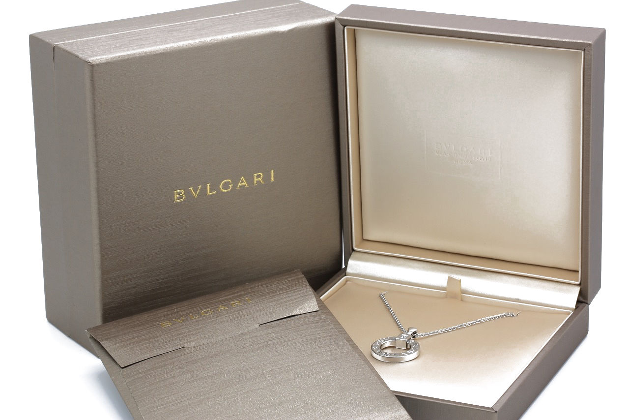 Bvlgari Bvlgari Necklace Pendant in 18k White Gold & Diamond Box & Papers